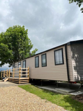 Гостиница Sunnycott Caravan Park  Кауз